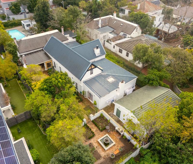 4 Bedroom Property for Sale in Claremont Western Cape